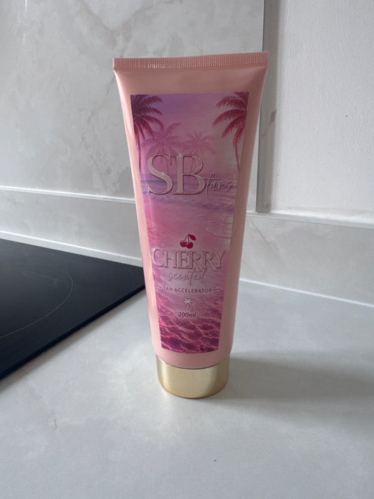 Tanning accelerator